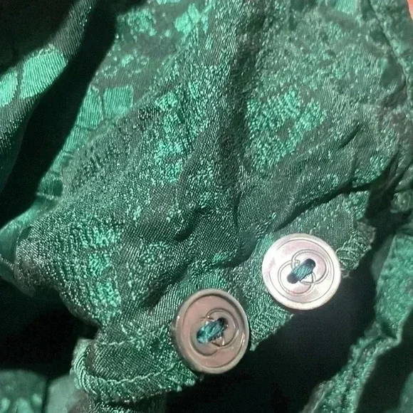Gucci Emerald Green Silk Jacquard Blouse Size Medium GG Logo Print Ruffle Blouse - Picture 7 of 8